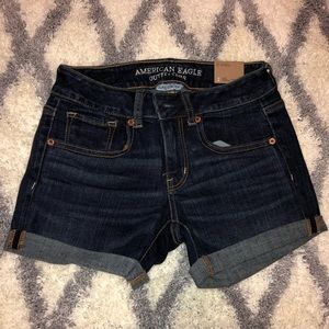 Size 2 American Eagle midi shorts